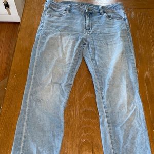 American Eagle Jegging light wash, size 10.
